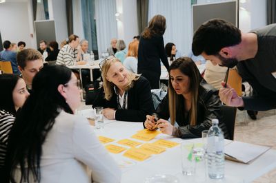 Teilnehmer*innen beim Guten Rat