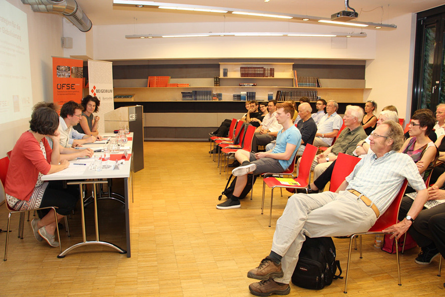 %_tempFileName3_Blick_ins_Publikum%