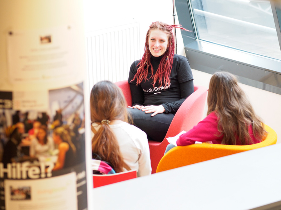 %_tempFileNamelivingbooks%20(7)%