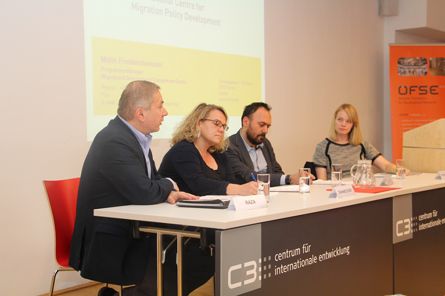 %_tempFileName3_Podium_Raza_Dannecker_Atac_Frankenhaeuser%20(v.l.n.r.)%