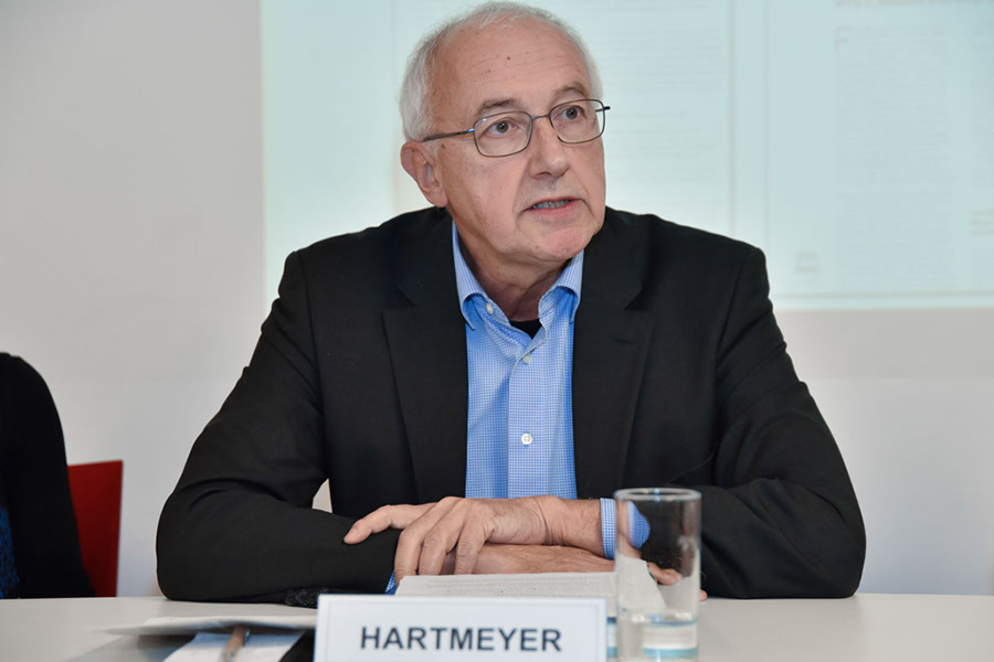 %_tempFileName5a_Helmuth_Hartneyer%