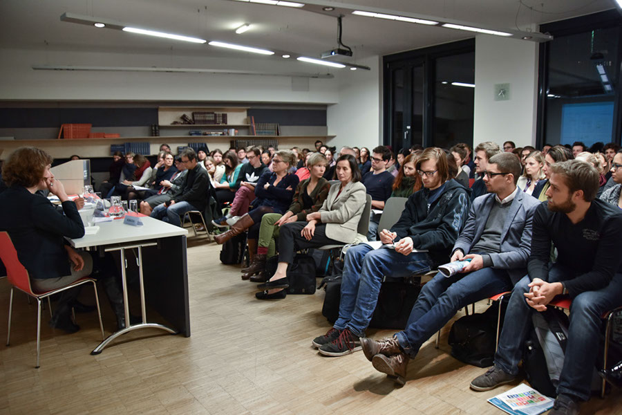 %_tempFileName7_Audience%