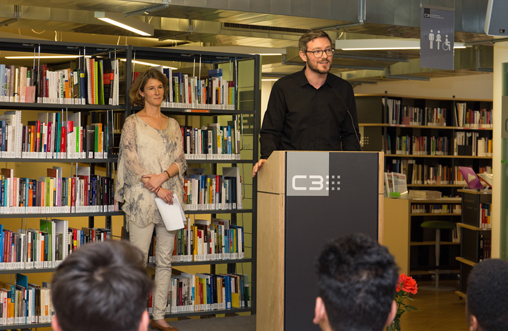 %_tempFileName4b-C3%20AwardProjektteam%