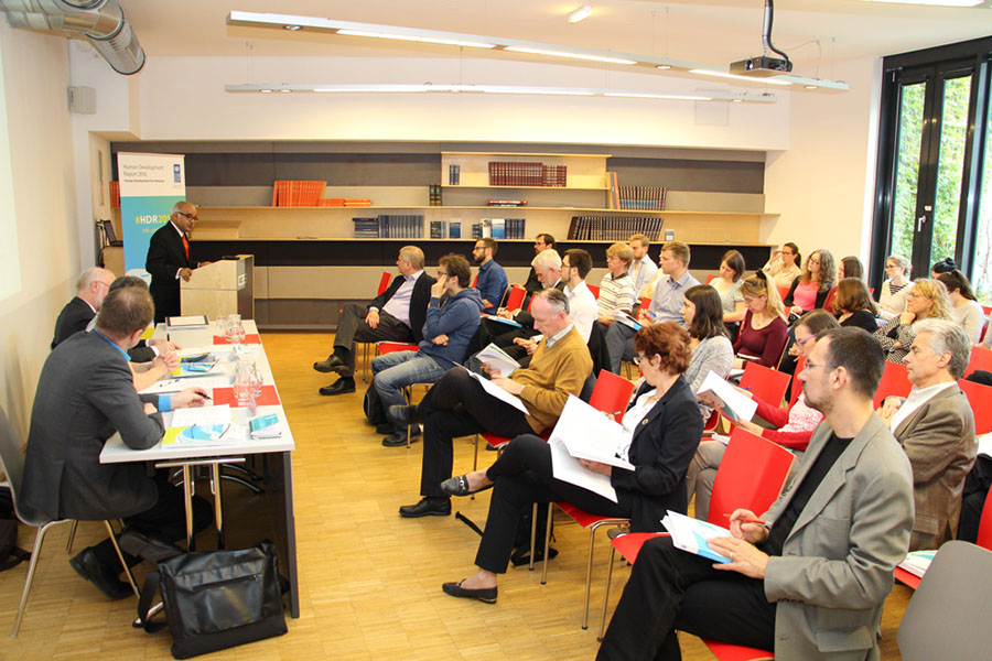 %_tempFileName4d_Presentation_Report_Schaffar_Mang_Mair_Jahan%20(f.l.t.r.)%